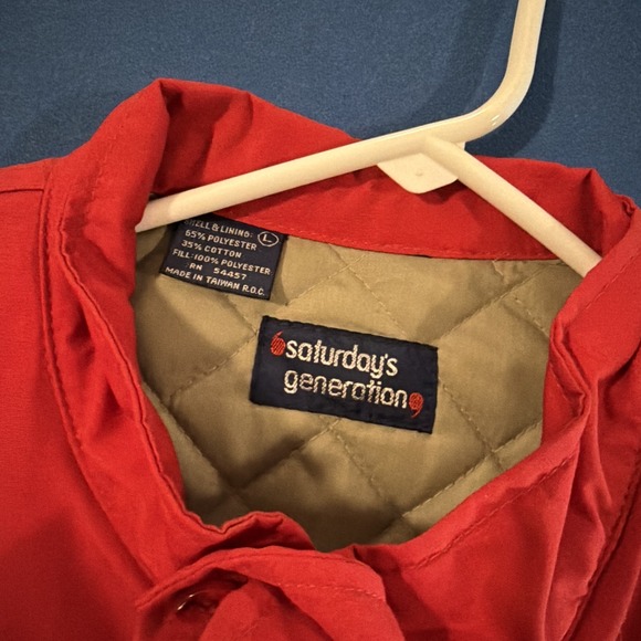 VTG Saturdays Generation Vest Mens L Red Quilted Hike Shoot Barn Chore Utility - Picture 4 of 10